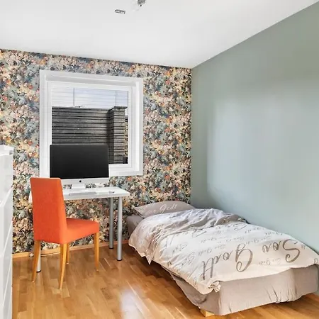 Penthouse Leilighet 200 Kvm Vakker Sjoutsikt. Bergen